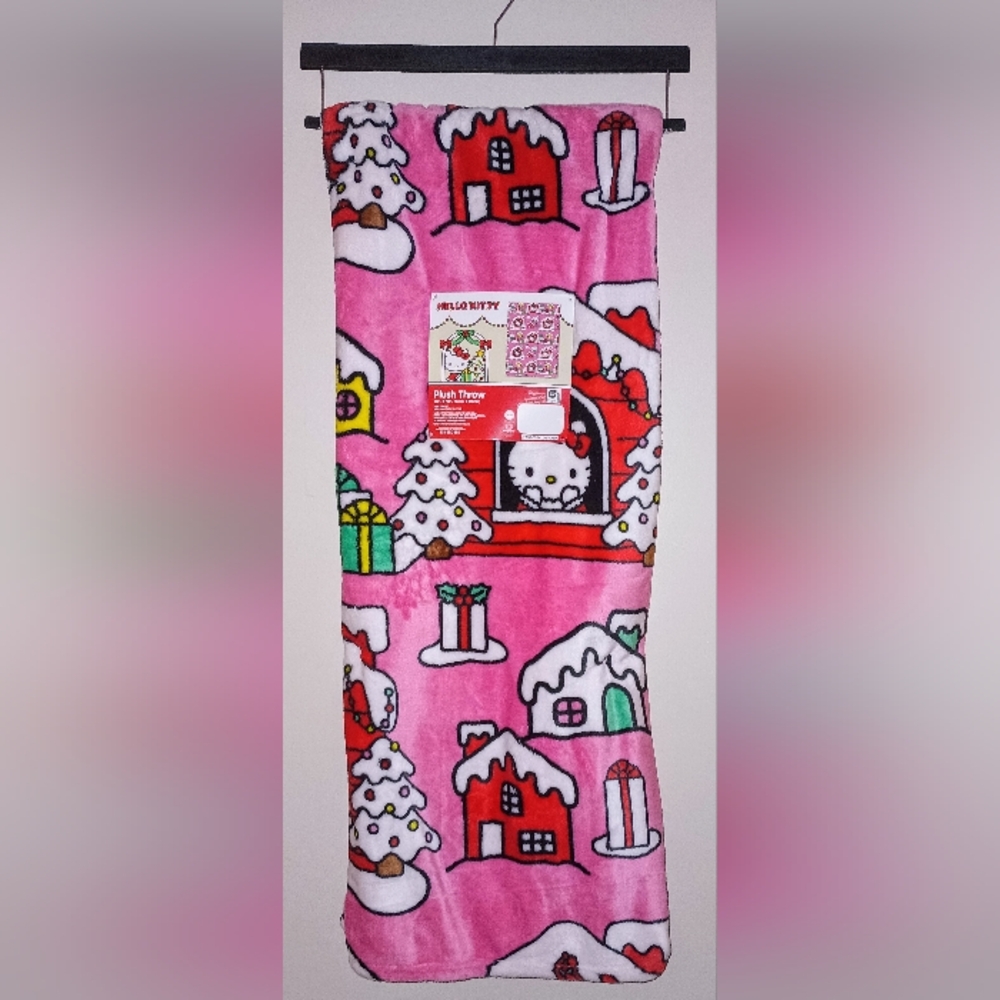 Hello Kitty Christmas Blanket